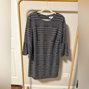 Calvin Klein Women's Gray Plaid Bell Sleeve Dress 12